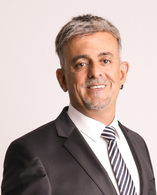 Dr. Murat Aynaci